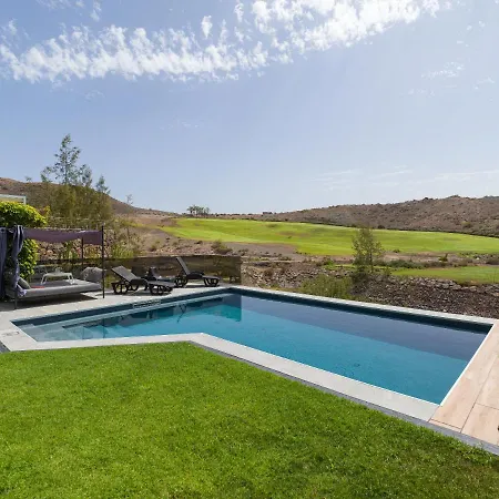 Isla De Pascua By Canariasgetaway * San Bartolome de Tirajana (Gran Canaria)
